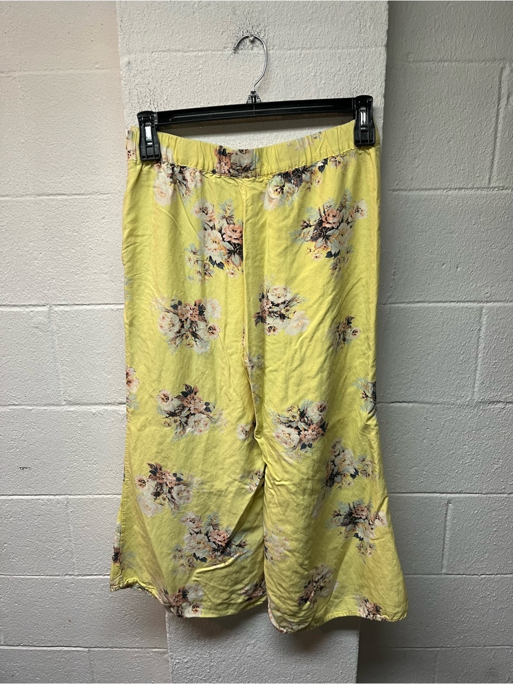 Anthropologie Yellow Floral Wide-Leg Pants - Picture 5 of 7